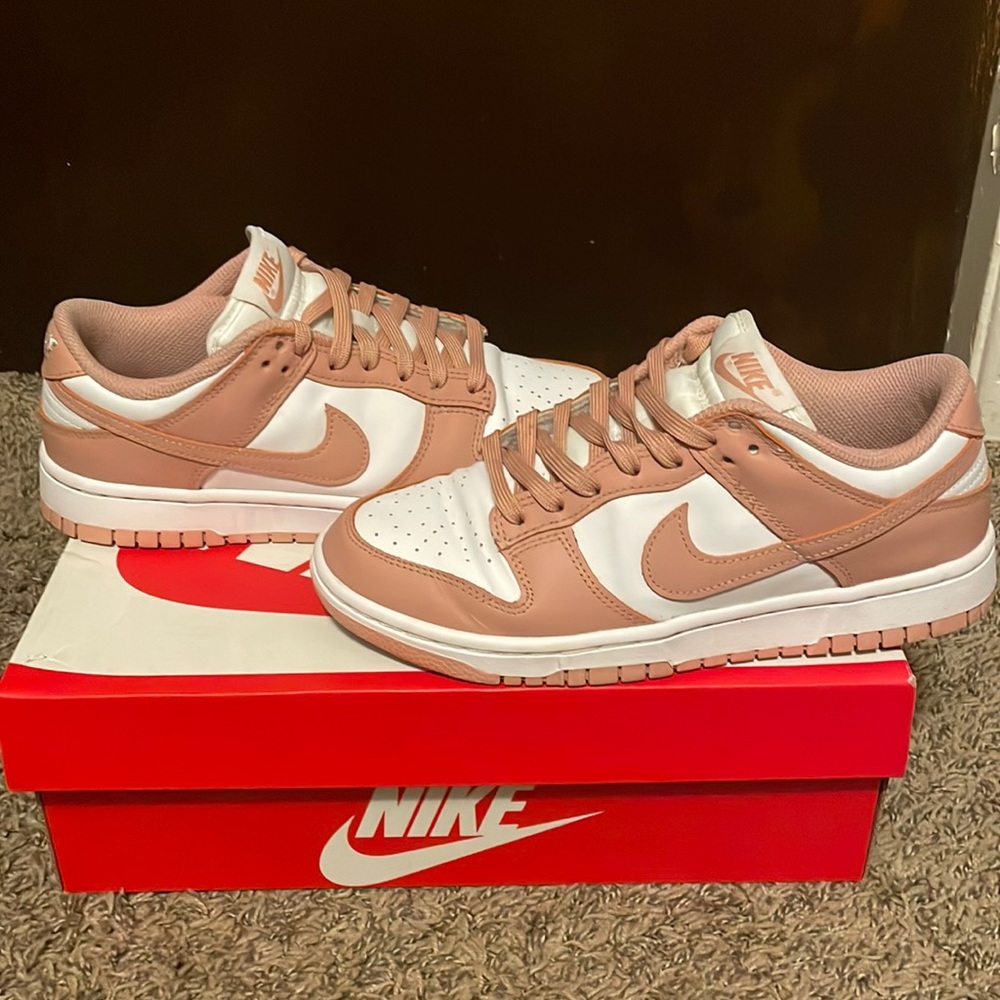 Women Nike Dunk Low, Rose Whisper